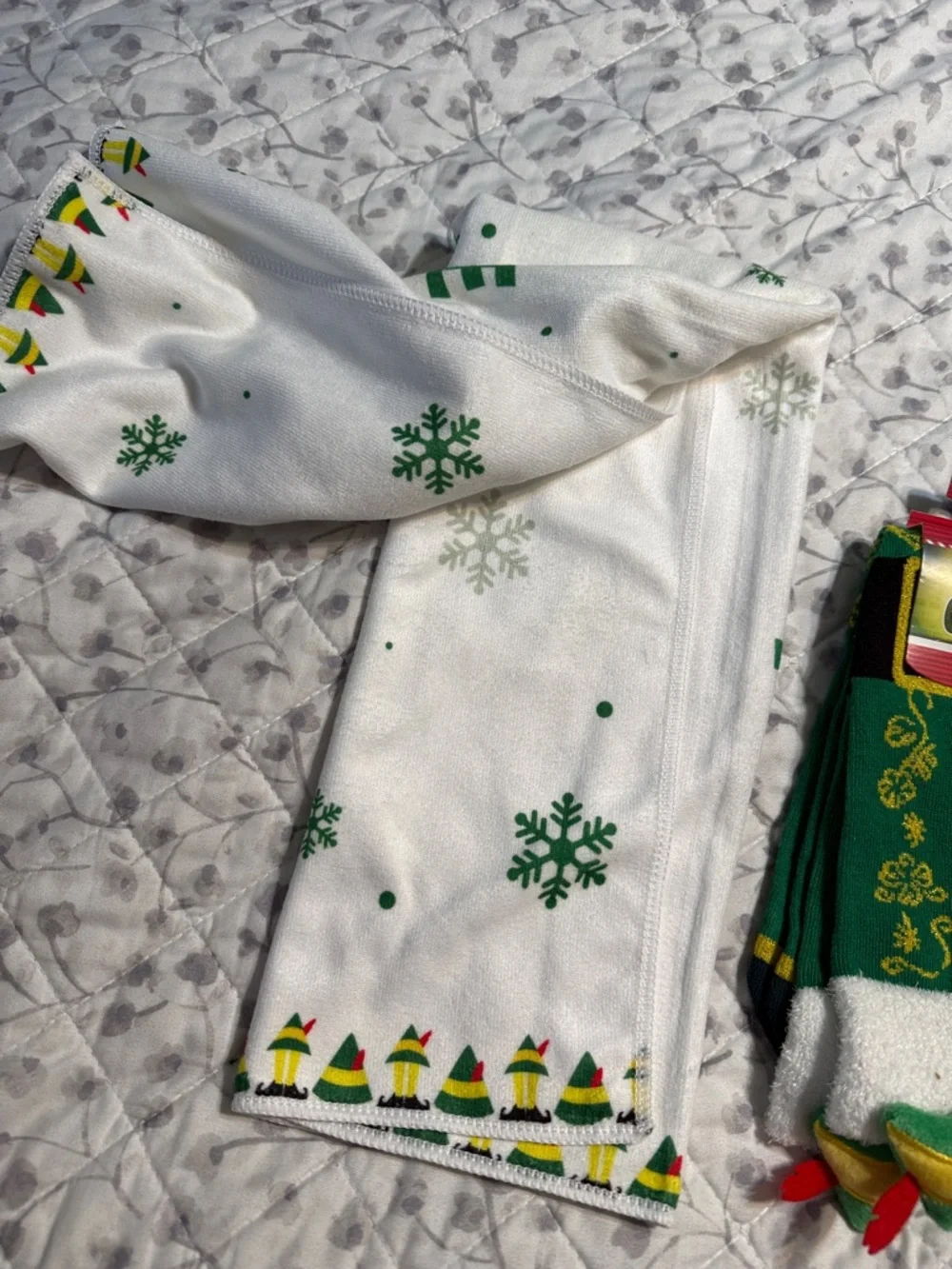 ELF matching themed